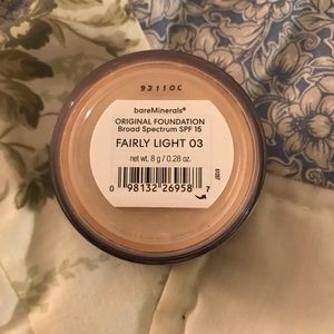 bareMinerals Makeup - đź–¤SOLD!đź–¤Bare minerals foundation bareMinerals Makeup - đź–¤SOLD!đź–¤Bare minerals foundation